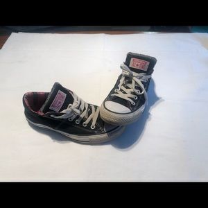Women’s size 8 converse All Star